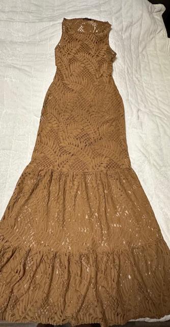 Čipkované šaty v koňakovej farbe guess originál, guess,l