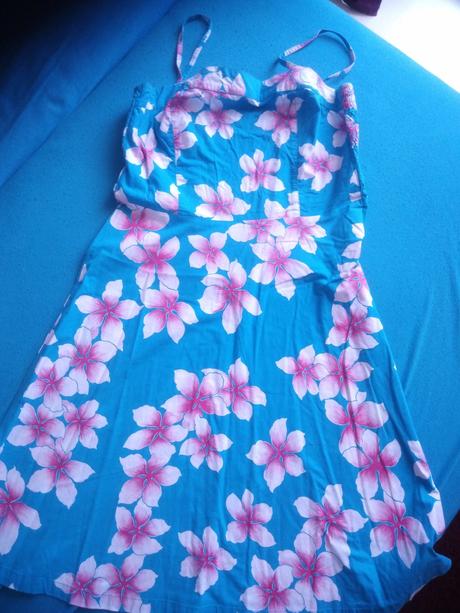 Pekné letné šaty.., l