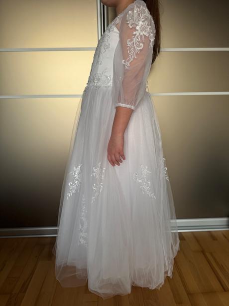 Šaty na 1. sv. prijímanie v. 152, 152