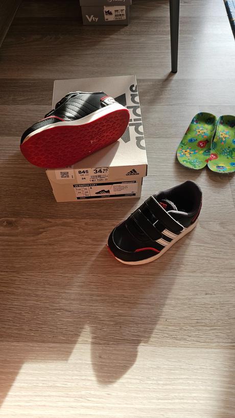 Detské botasky, adidas,24