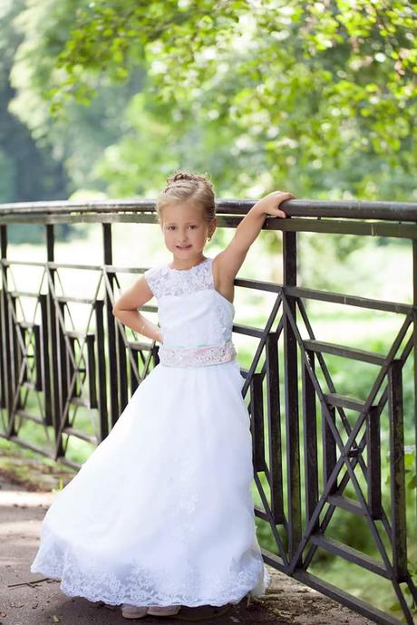 Šaty na svadbu, 128