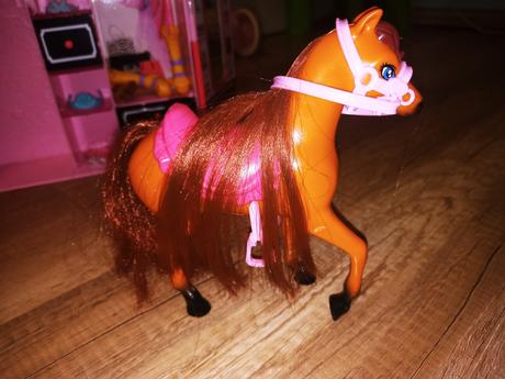 Barbie s konikom,
