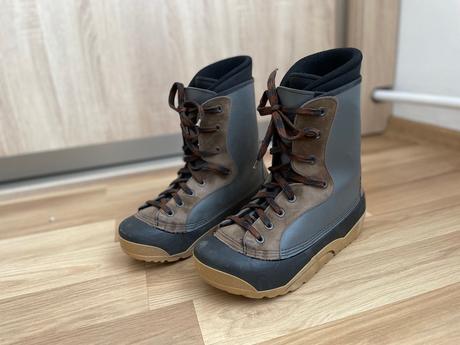 Snowboardové topánky značky shark modes, 42