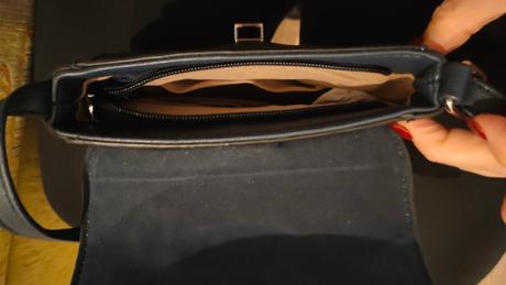 Koženková kabelka crossbody, 