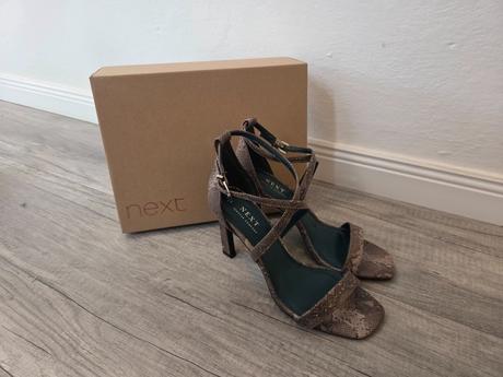 Sandále s rybím vzorom, next,41