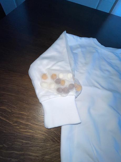 Mikina s guličkami, 98