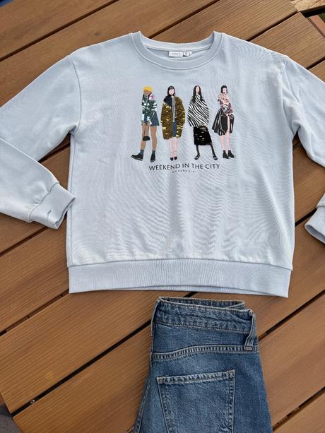 Mikina s dámičkami 146-152, name it,146