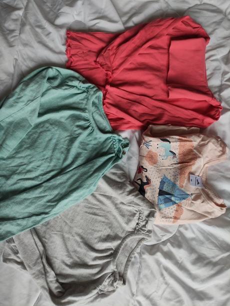 Balík oblečenia pre 1,5-2,5r dievča 20ks, 68–80