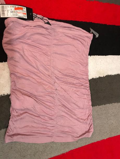 Top staroružovy okolo krku, m