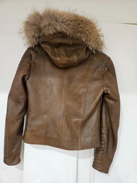 Kozena bunda s ko práva kozusina, s