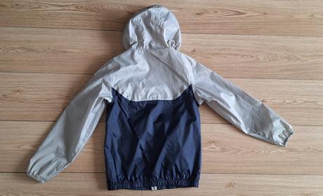 Tenká športová bunda, quechua,134