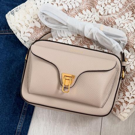 Coccinelle flap messenger pudrová, originál, coccinelle