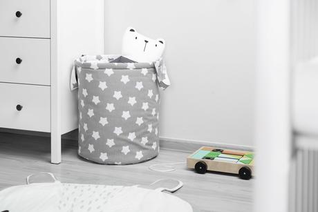 Sensillo kôš na hračky šedé hviezdy,