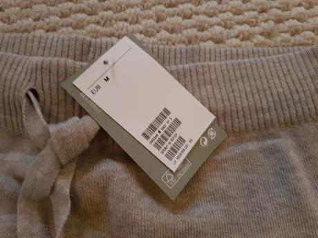 H&m úpletové teplákové nohavice, m
