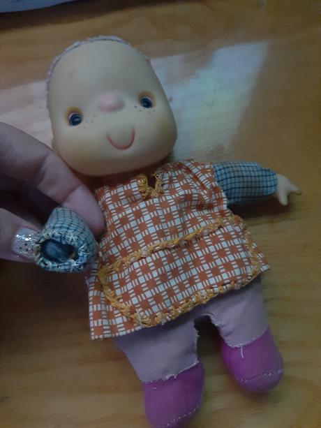 Babiky s makkym telom, 