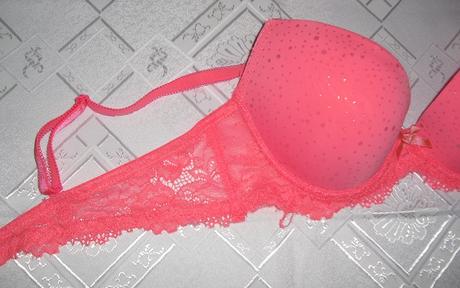 Neonova trblietava podprsenka, 80c