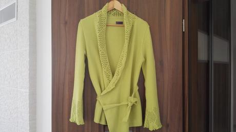 Tehotensky svetrik, m