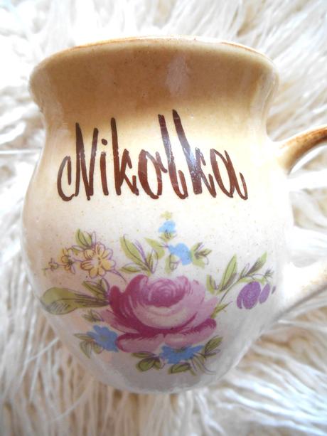 Keramický hrnček s menom nikolka, 