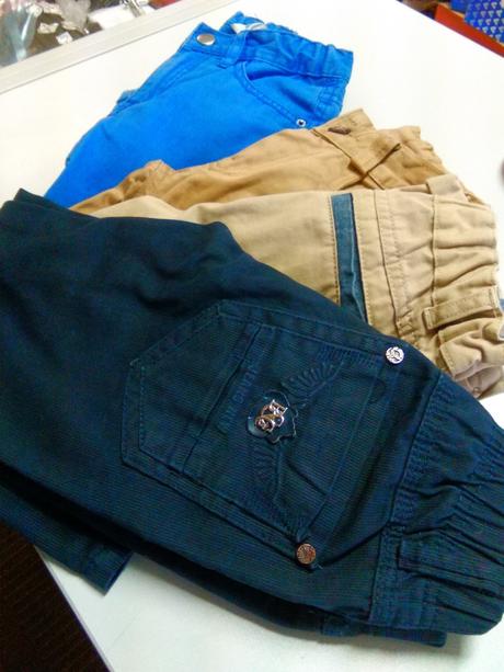 Parádne nohavice pre 3-4 r., 104–116