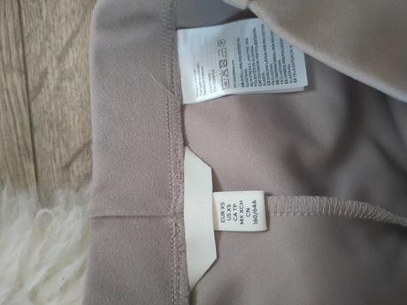 H&m zvonove legíny, h&m,xs