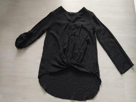 Čierna dlhšia blúzka., m