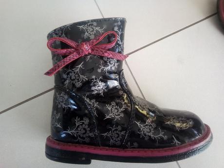 Cizmicky, deichmann,22