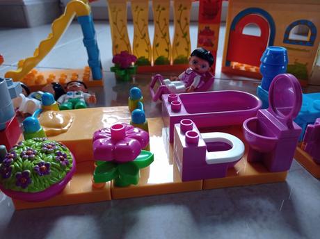 Stavebnica domček s príslušenstvom, 