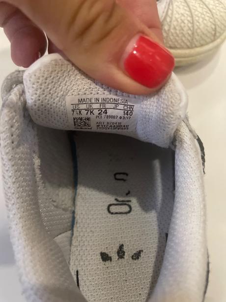 Tenisky adidas č. 24, adidas,24