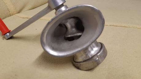 Predám mlynček na mäso., 