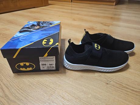 Nové batman tenisky, deichmann,34
