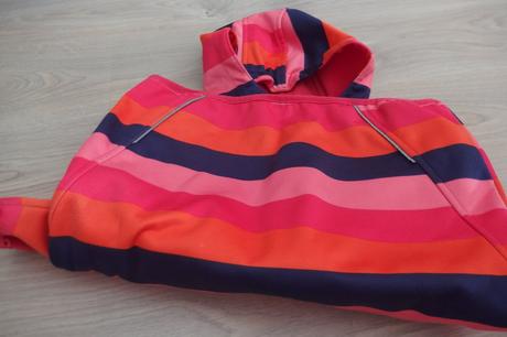 Pásiky sofshelka, 146