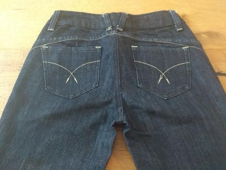 Tmavomodré dámske rifle, 34