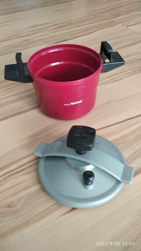 Tlakový hrniec, kuchynka, 