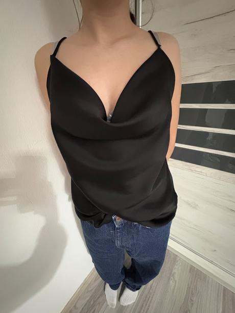 Top na ramienka nuna lie, s