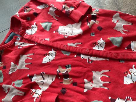 Vianočné pyžamko, h&m,68