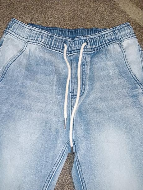 Chlapčenské rifle, 140