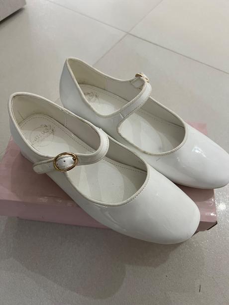 Lodičky pre dievčatko, 34