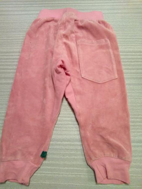 Tepláčiky z bio bavlny, 92