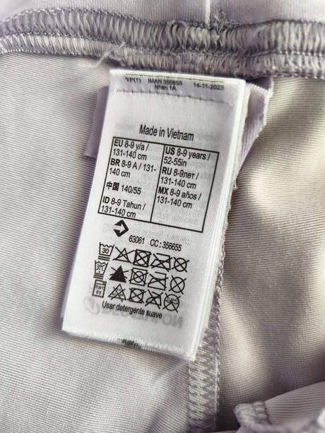 Športové legíny, decathlon,134
