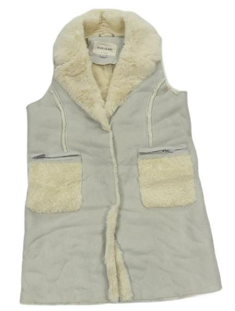 Vesta, river island,140