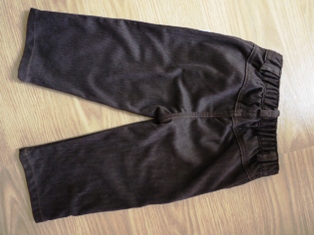 Nohavice bez poškodenia, 92