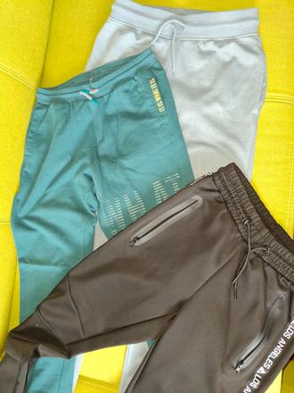 Teplaky 3x, chapter young,158