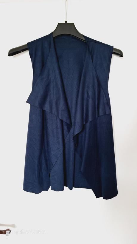 Elegantná semišová vesta, s