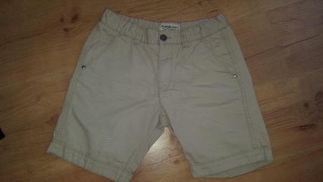 Béžové kraťasy, č.158, 158