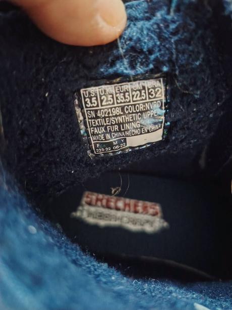 Znackove zimne snehule, skechers,35