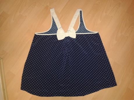 Bodkovany top, atmosphere,44