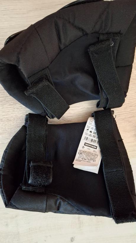 Detské chrániče kolien, lakťov a rúk na korčule., 