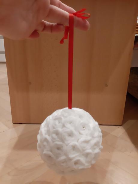 Vianočná ozdoba - biela guľa, 