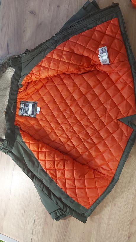 Zimna bunda f&f velk. 104, olivovo zelena, f&f,104