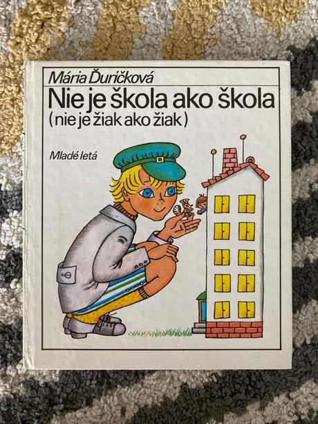 Nie je škola ako škola m. ďuríčková (1989), 